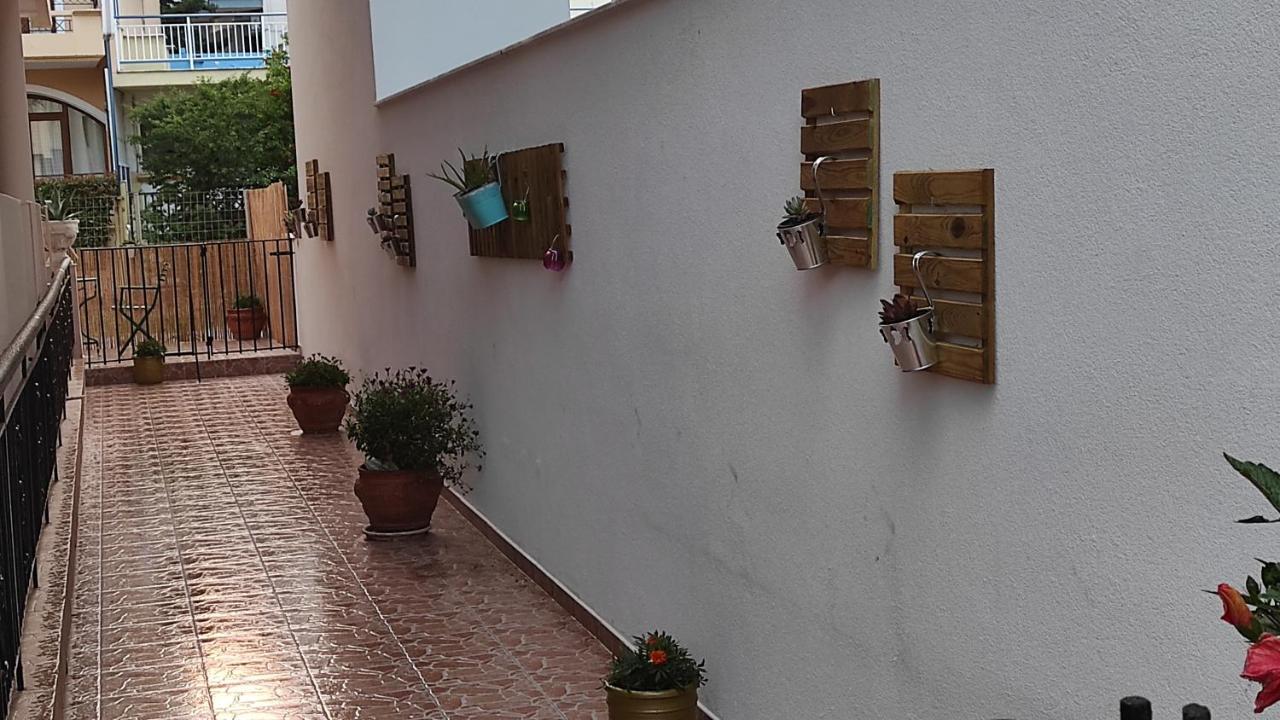 Garden House Katerina Lejlighedshotel Leptokaryá Eksteriør billede