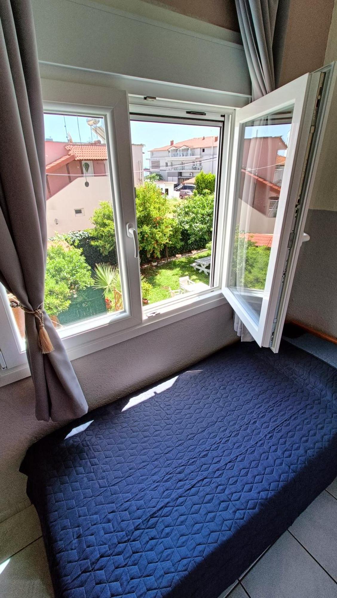Garden House Katerina Lejlighedshotel Leptokaryá Værelse billede